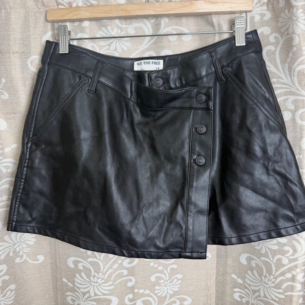 We The Free Free People Wynne Black Vegan Leather Mini Skirt 29